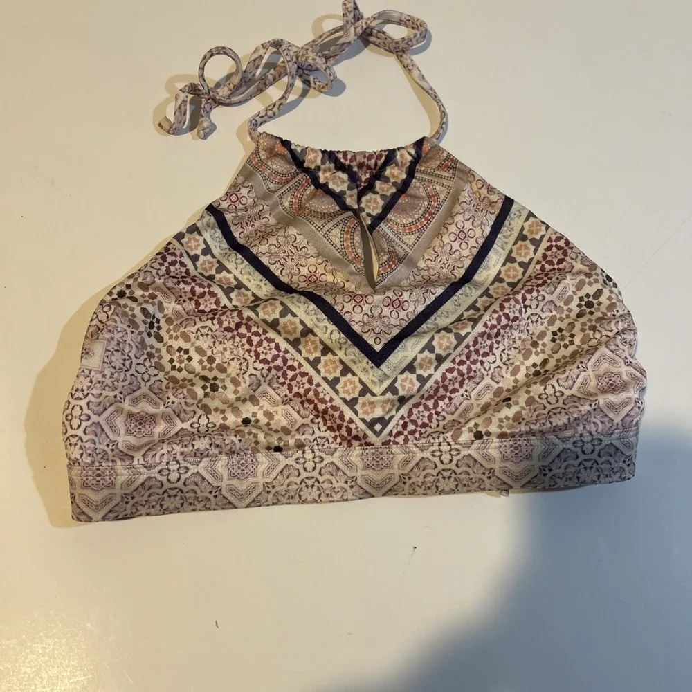 Athleta Aqualuxe Kitten Kisses Bikini Top Size Small - Picture 2 of 8